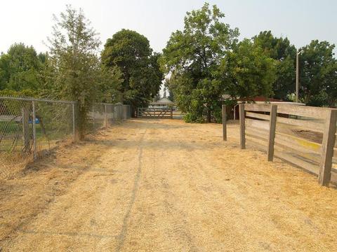 1713 Beverly Dr, Modesto, CA 95358 photo 26