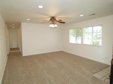 1713 Beverly Dr, Modesto, CA 95358 photo 9