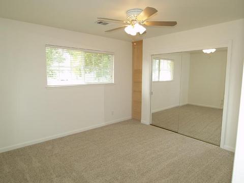 1713 Beverly Dr, Modesto, CA 95358 photo 11