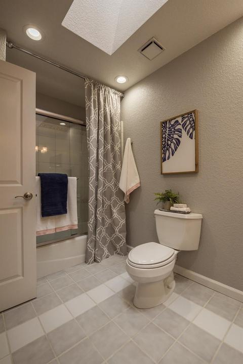 2316 Kampen Ct, Modesto, CA 95356 photo 23