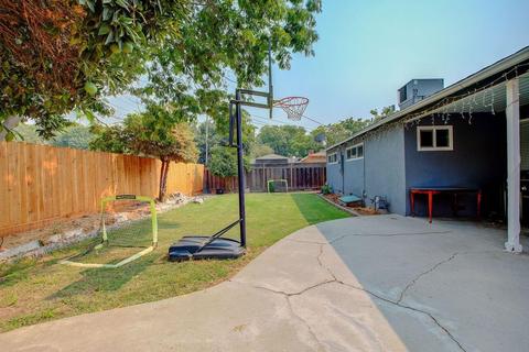 1102 Del Verde Ave, Modesto, CA 95350 photo 21