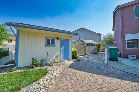 1105 Marsh Wren Ct, Patterson, CA 95363 photo 8