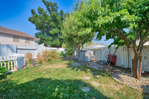1105 Marsh Wren Ct, Patterson, CA 95363 photo 12