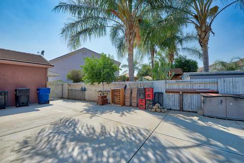 1105 Marsh Wren Ct, Patterson, CA 95363 photo 11