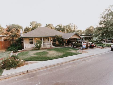 2042 Viola St, Modesto, CA 95354 photo 3