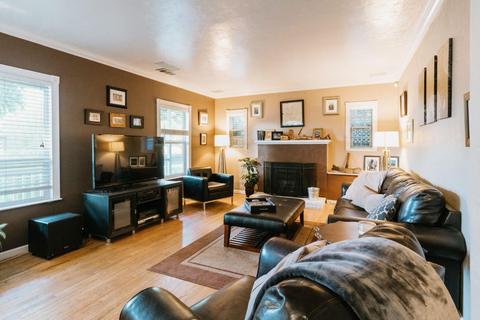 2042 Viola St, Modesto, CA 95354 photo 7