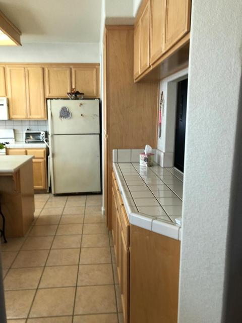 1390 Primavera Ave, Manteca, CA 95336 photo 4
