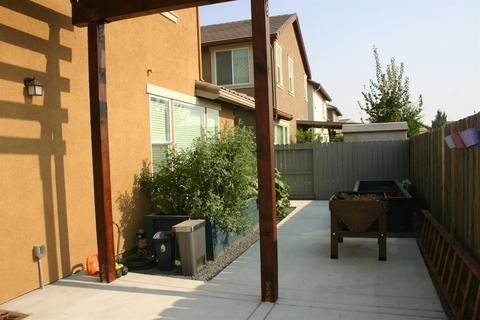 3983 Mulberry Dr, Turlock, CA 95382 photo 12