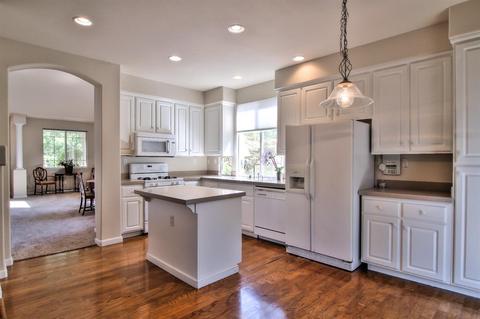 1205 Sutter St, Folsom, CA 95630 photo 9