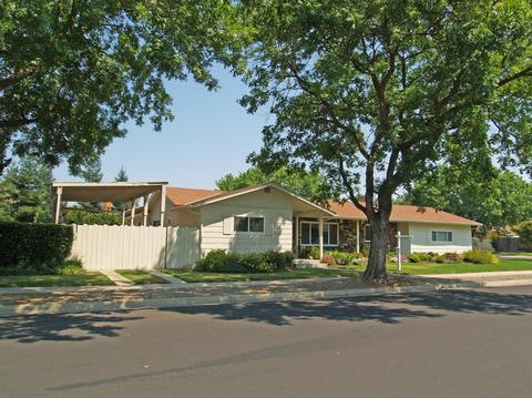 1509 Kruger Dr, Modesto, CA 95355 photo 2