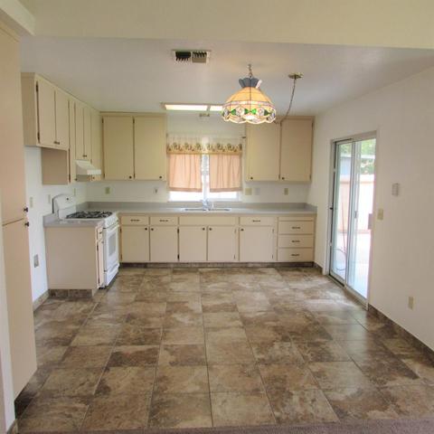 545 Bernier Cir, Galt, CA 95632 photo 4
