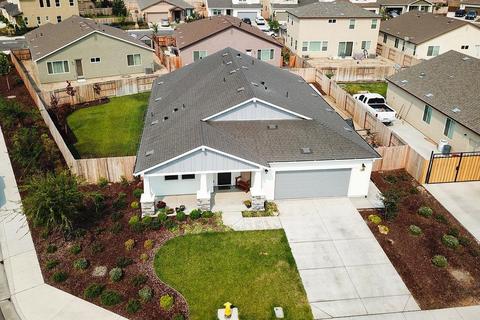 5305 Davina, Keyes, CA 95328 photo 2