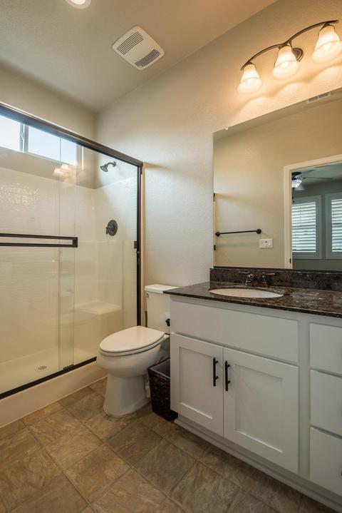 5305 Davina, Keyes, CA 95328 photo 4