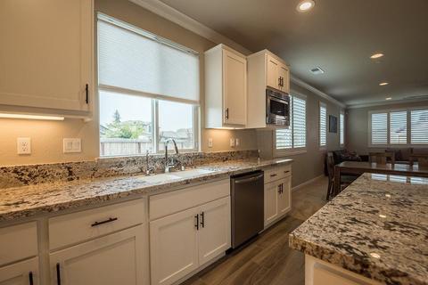 5305 Davina, Keyes, CA 95328 photo 6