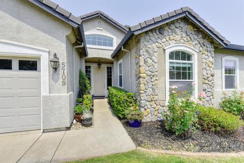 5709 Ravenswood Ln, Carmichael, CA 95608 photo 1