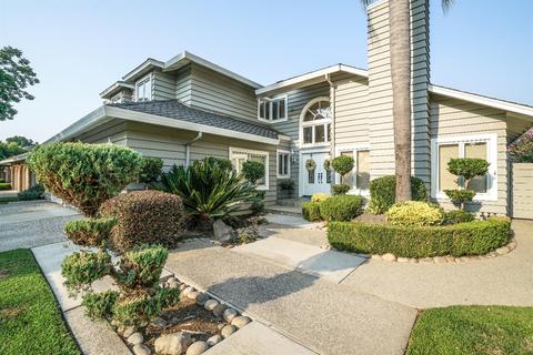 3812 Mondrian Dr, Modesto, CA 95356 photo 2