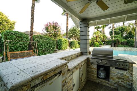 3812 Mondrian Dr, Modesto, CA 95356 photo 32
