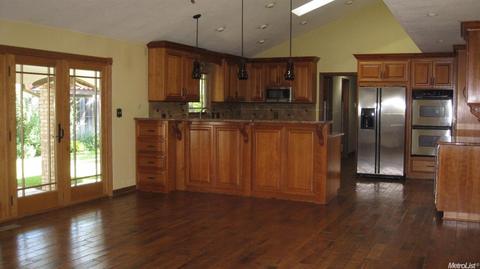 900 Kramer, Lodi, CA 95242 photo 3