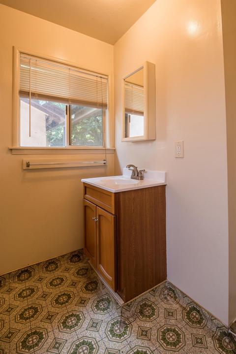 21972 Santa Fe Rd, Escalon, CA 95320 photo 13