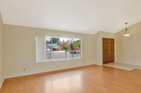 1483 Kimball Pl, Manteca, CA 95336 photo 5