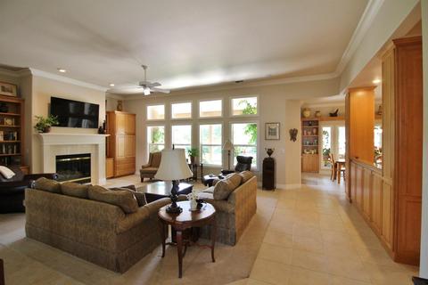 920 Spring Creek Dr, Ripon, CA 95366 photo 5