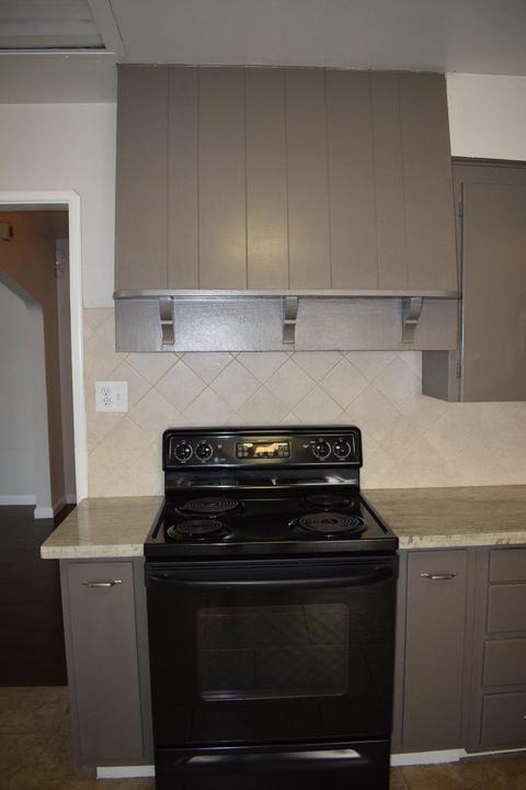 1136 E Fairmont Ave, Modesto, CA 95350 photo 5