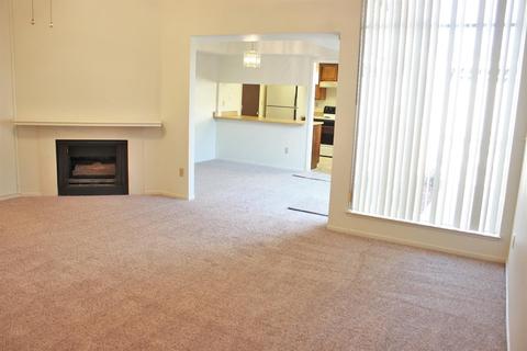 934 Claremont Ct, Modesto, CA 95356 photo 8
