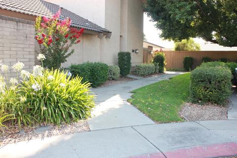 934 Claremont Ct, Modesto, CA 95356 photo 1