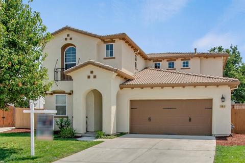 884 Jesse Martinez Dr, Tracy, CA 95304 photo 1