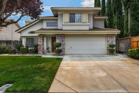 948 Williams St, Tracy, CA 95376 photo 1