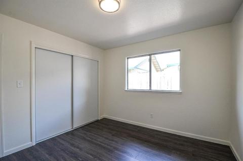 910 Byron Ln, Modesto, CA 95351 photo 17