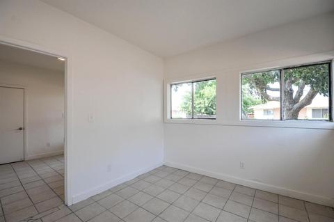 910 Byron Ln, Modesto, CA 95351 photo 33