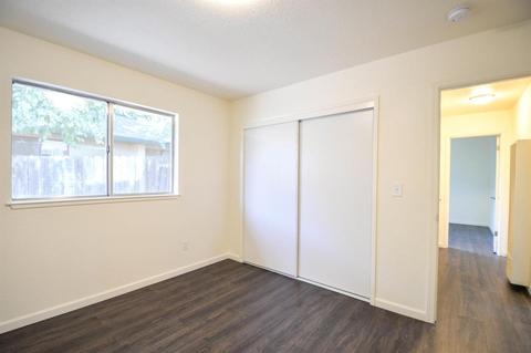 910 Byron Ln, Modesto, CA 95351 photo 9