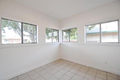 910 Byron Ln, Modesto, CA 95351 photo 32
