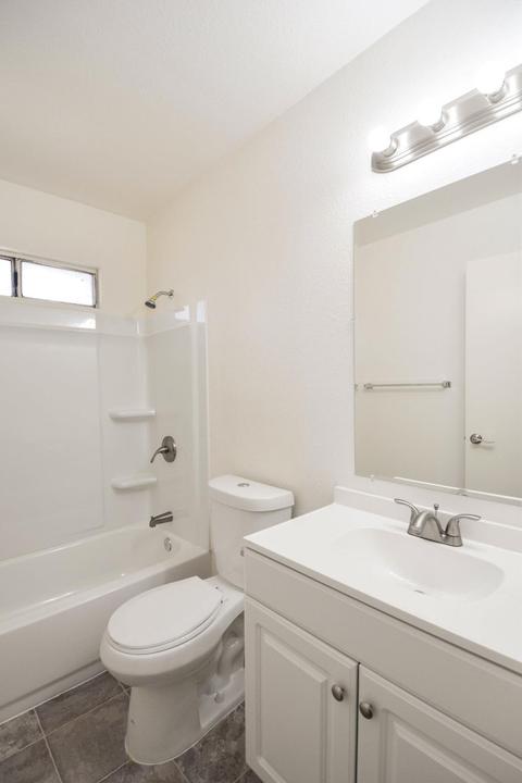 910 Byron Ln, Modesto, CA 95351 photo 18