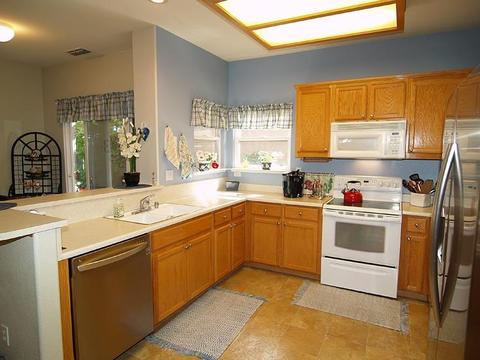 2161 Spring Valley Dr, Turlock, CA 95382 photo 10
