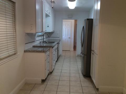 1691 Shirley Ct, Modesto, CA 95358 photo 6