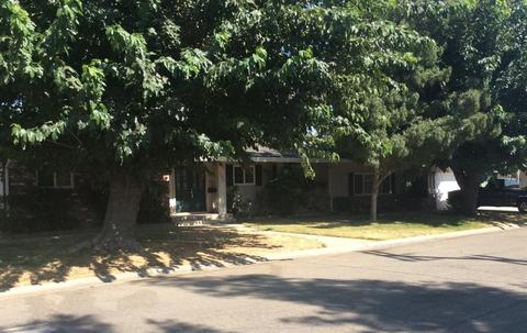 1691 Shirley Ct, Modesto, CA 95358 photo 2