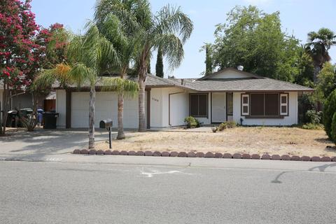 7708 Macfadden Dr, Sacramento, CA 95828 photo 1