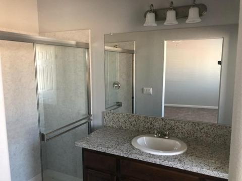 591 Granada Ct, Merced, CA 95341 photo 2