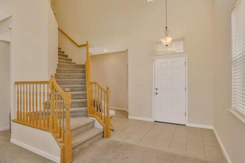 1073 Brook View Ln, Manteca, CA 95337 photo 4