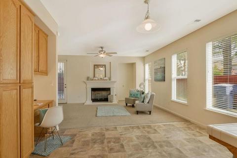 1073 Brook View Ln, Manteca, CA 95337 photo 17