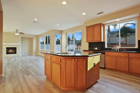 2473 Gilberte St, Tracy, CA 95304 photo 9