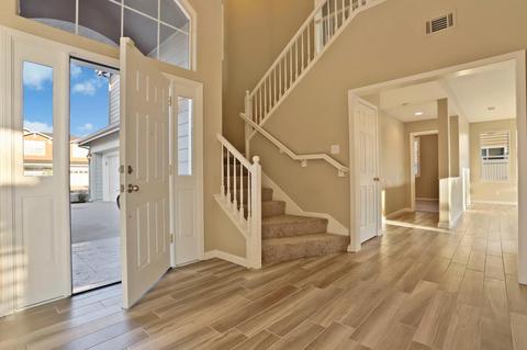 2473 Gilberte St, Tracy, CA 95304 photo 4