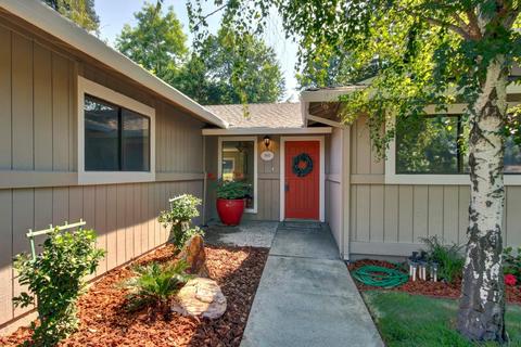 3840 Hillgrove Way, Carmichael, CA 95608 photo 2
