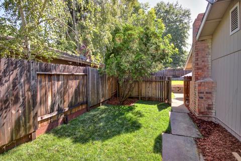 3840 Hillgrove Way, Carmichael, CA 95608 photo 22