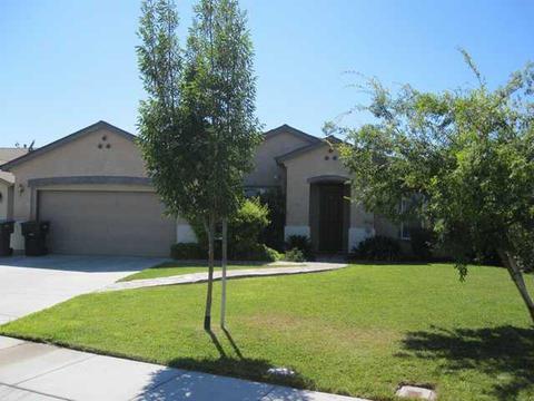 2017 St Peters St, Modesto, CA 95355 photo 1