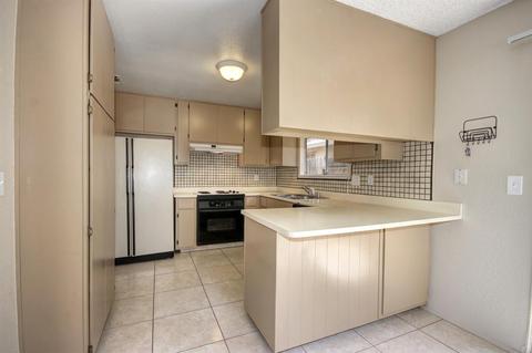3204 Ashwood Ln, Carmichael, CA 95608 photo 13