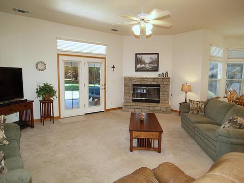 3240 Amethyst Way, Turlock, CA 95382 photo 6