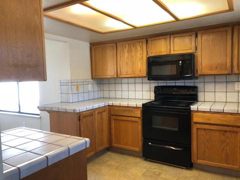 2305 Manor Oak Dr, Modesto, CA 95355 photo 3